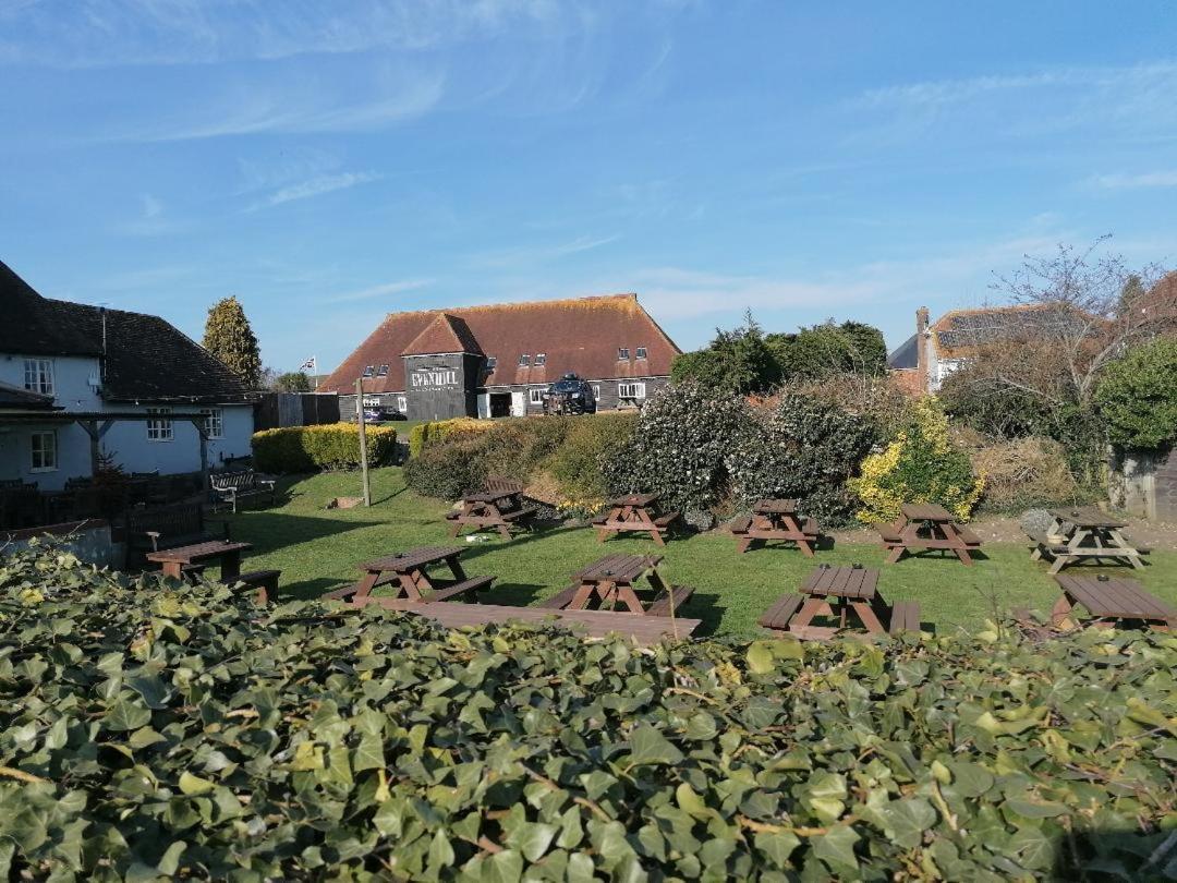 The Evenhill Hotel Canterbury Kültér fotó